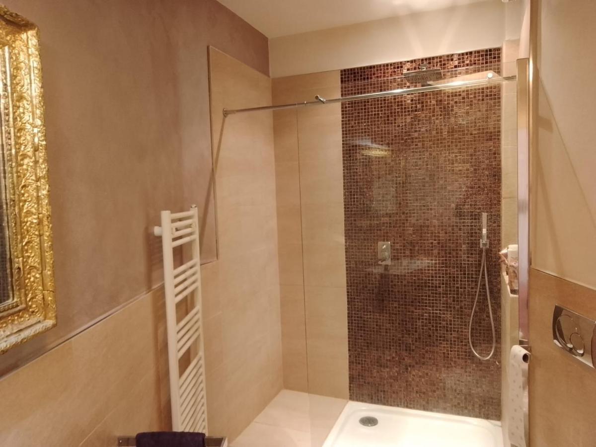 פירנצה Lovely Modern Apartment מראה חיצוני תמונה